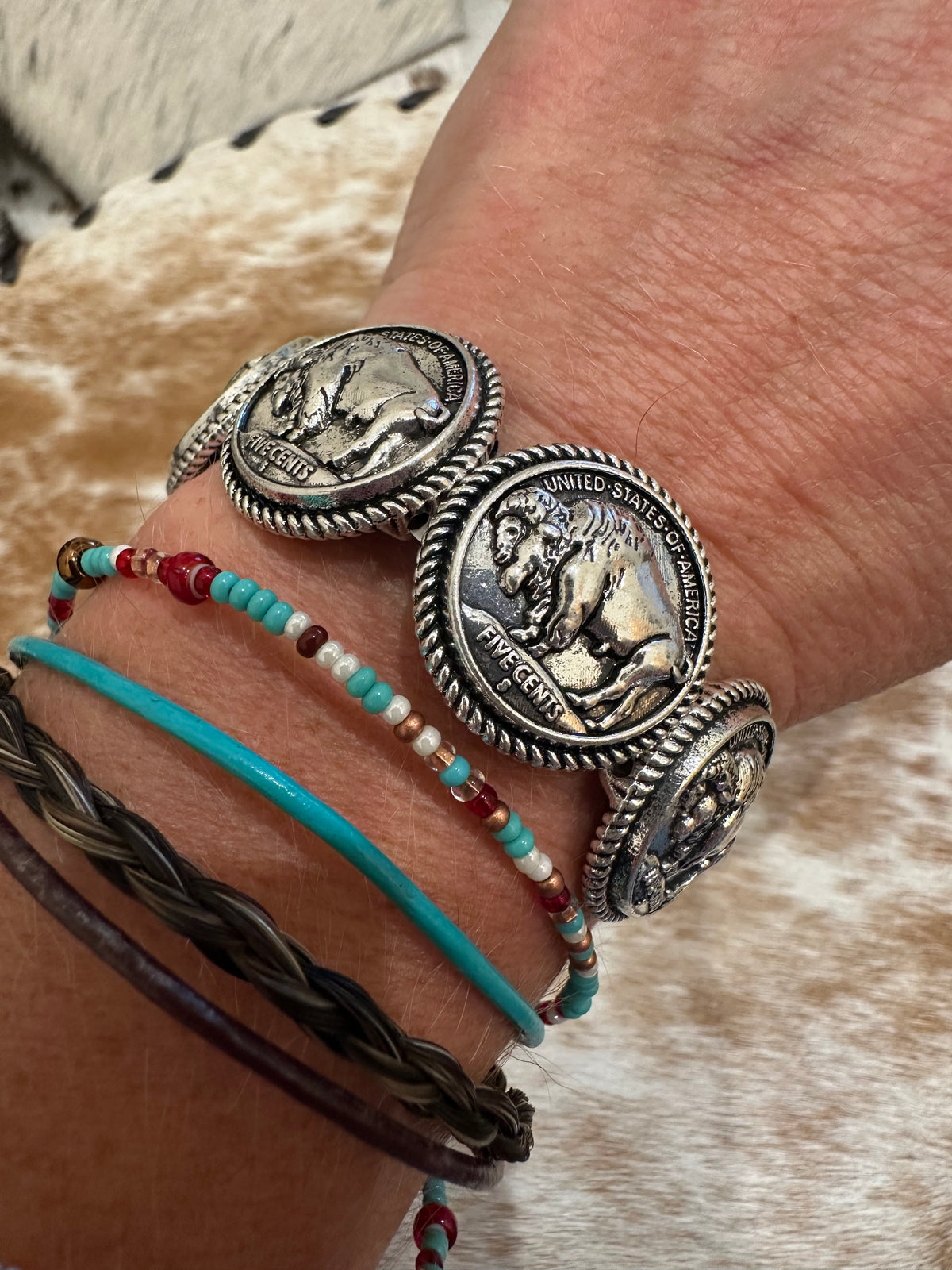 Western Buffalo Stretch Bracelet