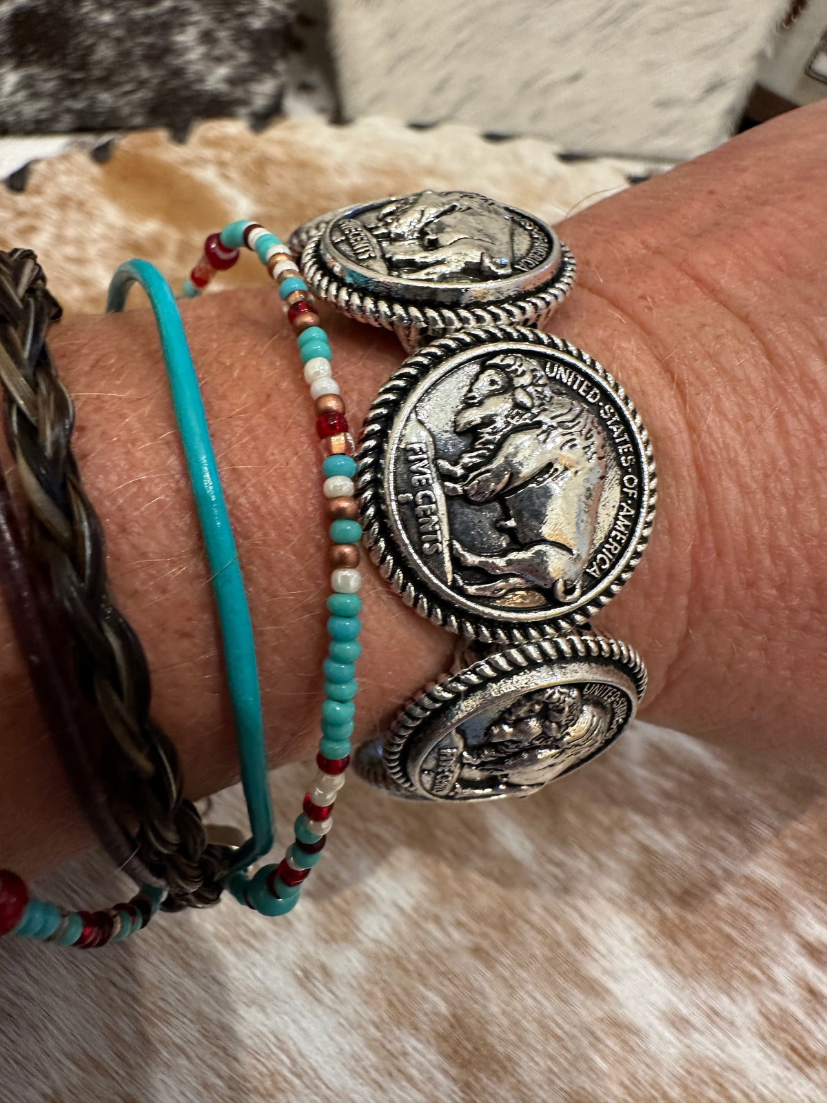 Western Buffalo Stretch Bracelet