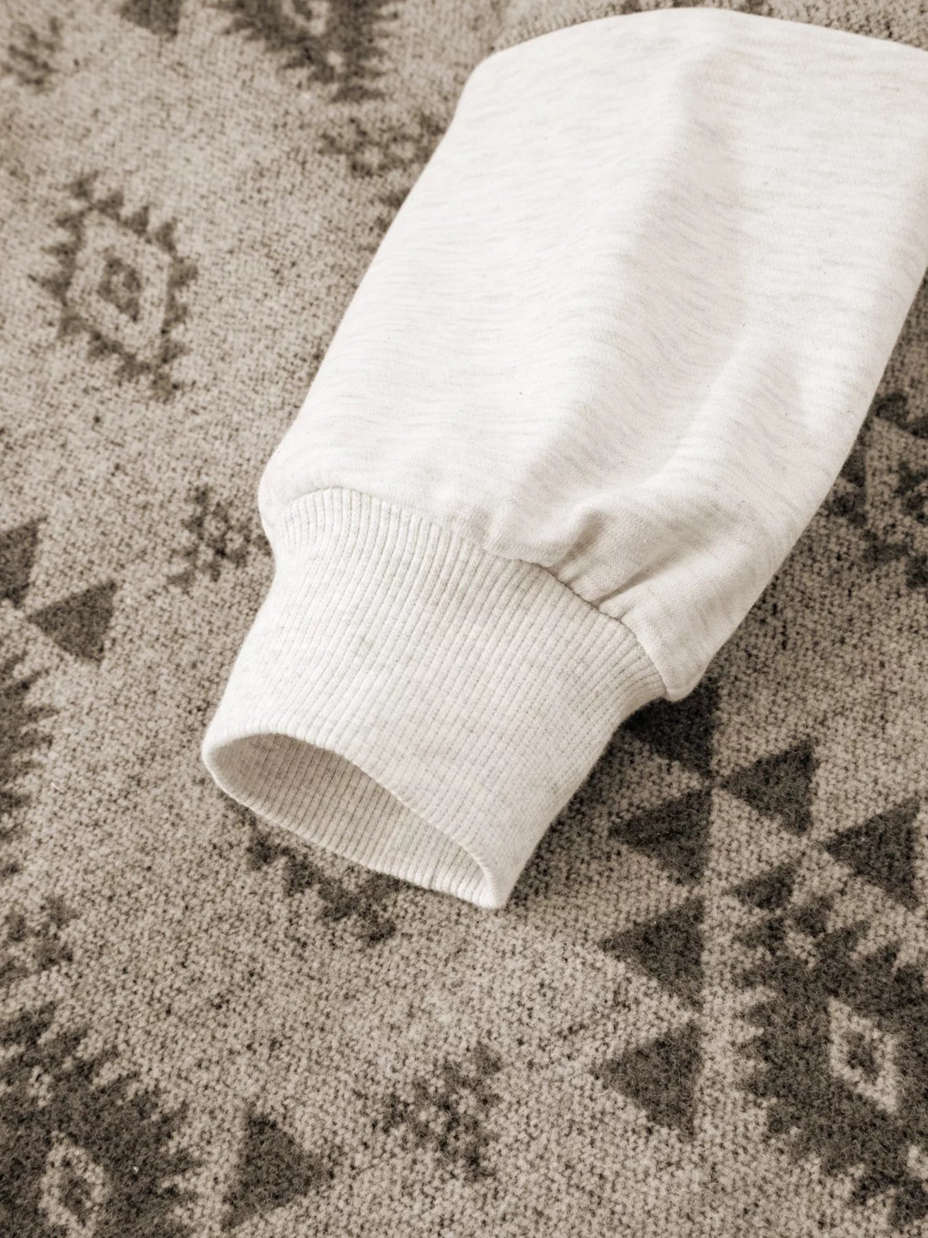 7221020e3c2d4493a1cc7eb0eae462fc-Max-Origin