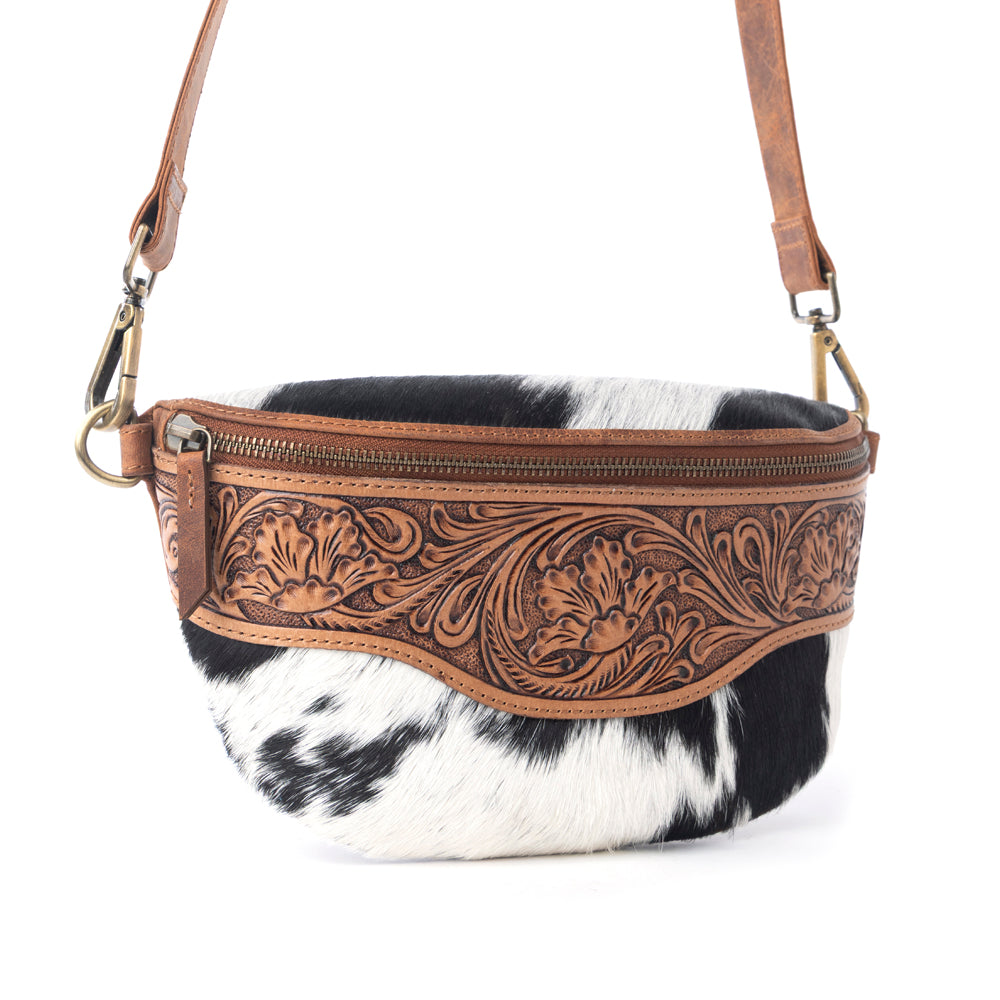 Western Cowhide Wildwood Hand tooled Bag in Walnut Crest