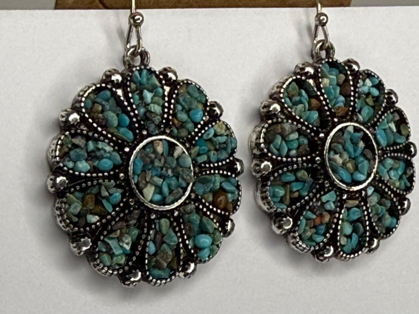 Western Concho Chip Stone Dangle Earrings