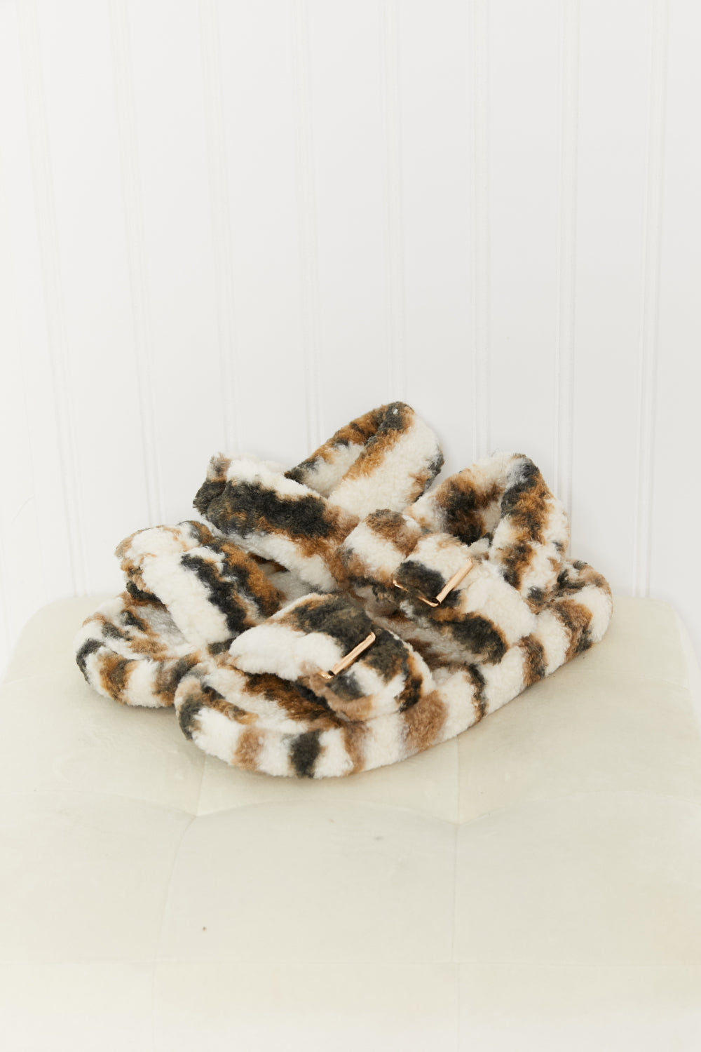 Qupid Cozy Atmosphere Striped Faux Fur Buckled Sandals