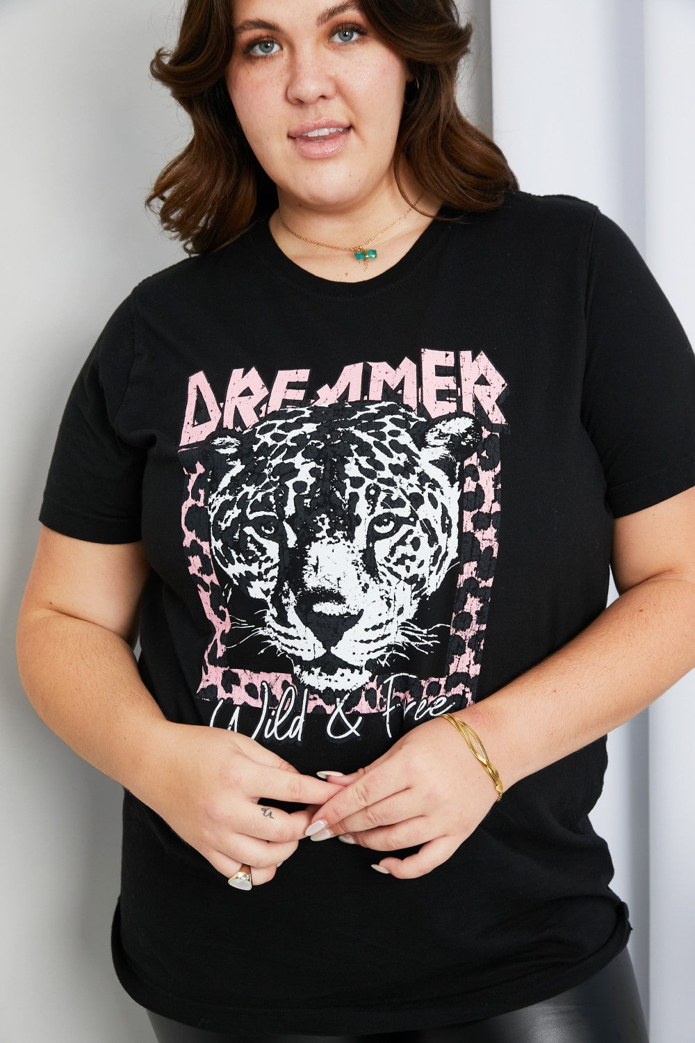 mineB Full Size Leopard Graphic Round Neck Tee