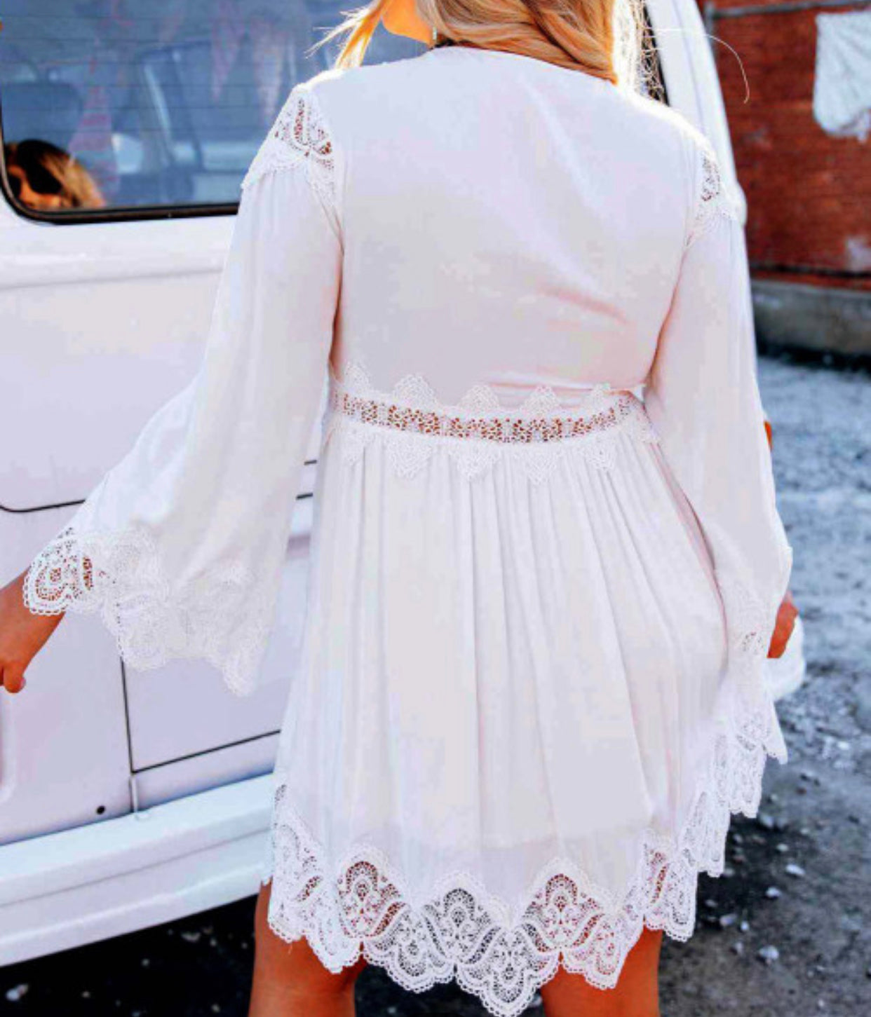 White Lace Splicing Bell Sleeve Dress